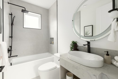 2-475 20Th Avenue W, Vancouver, BC 