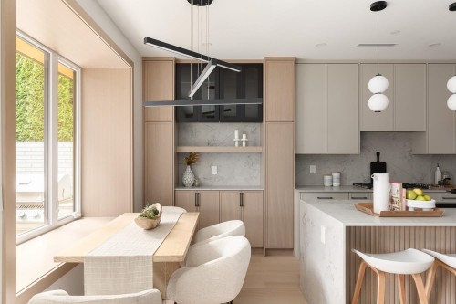 2-475 20Th Avenue W, Vancouver, BC 