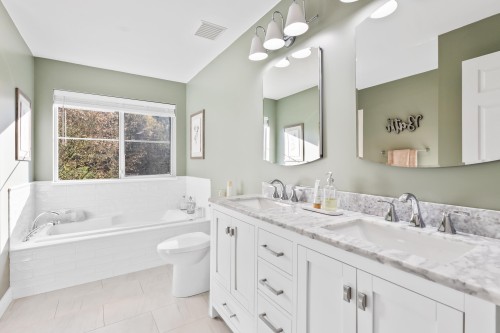 18-22740 116 Avenue, Maple Ridge, BC 