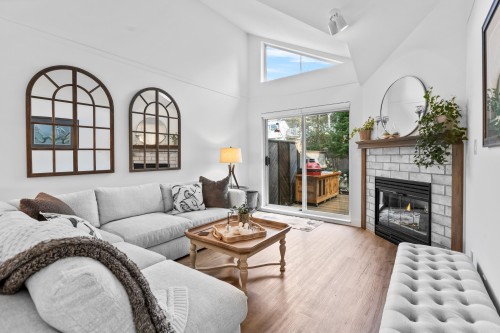 18-22740 116 Avenue, Maple Ridge, BC 