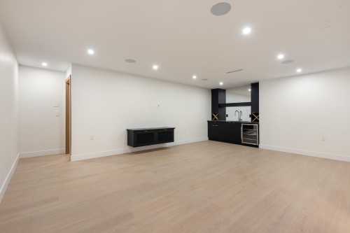 881 Porter Street, Coquitlam, BC 