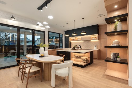 881 Porter Street, Coquitlam, BC 