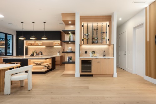 881 Porter Street, Coquitlam, BC 