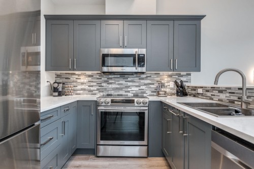 4-233 6Th Street E, North Vancouver, BC 