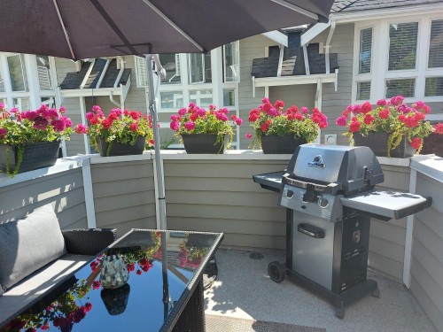 4-233 6Th Street E, North Vancouver, BC 