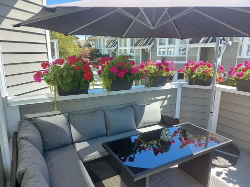 4-233 6Th Street E, North Vancouver, BC 