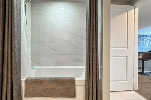 1608-3333 Brown Road, Richmond, BC 