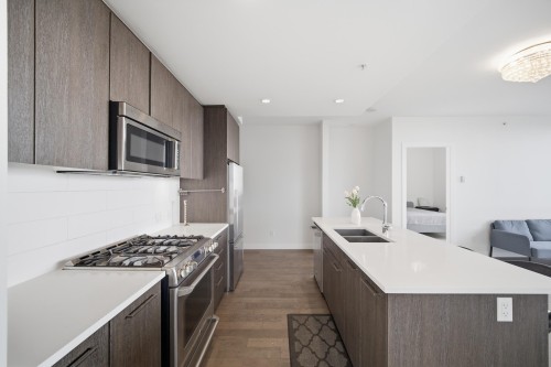 1103-9060 University Crescent, Burnaby, BC 