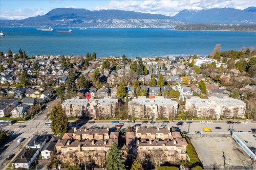 408-3083 4Th Avenue W, Vancouver, BC 