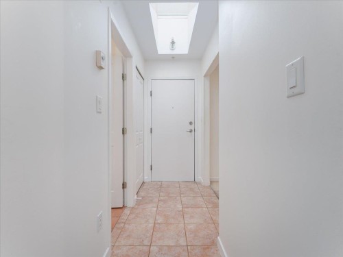 408-3083 4Th Avenue W, Vancouver, BC 