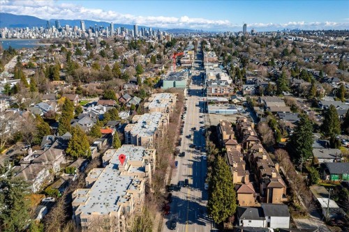 408-3083 4Th Avenue W, Vancouver, BC 