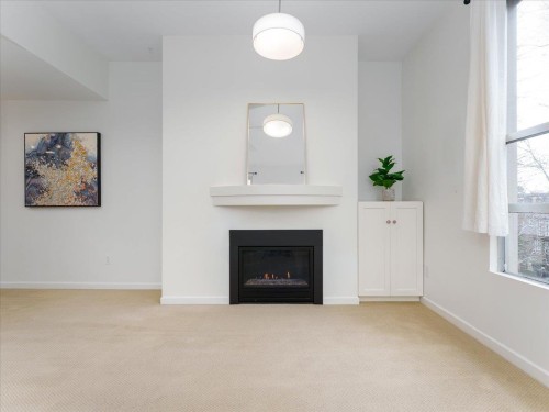 408-3083 4Th Avenue W, Vancouver, BC 