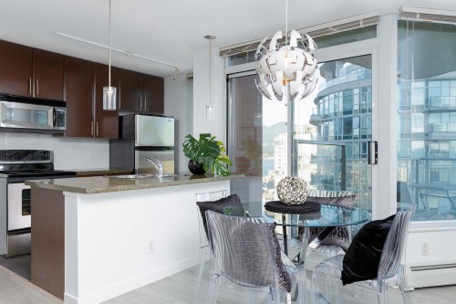 2708-688 Abbott Street, Vancouver, BC 