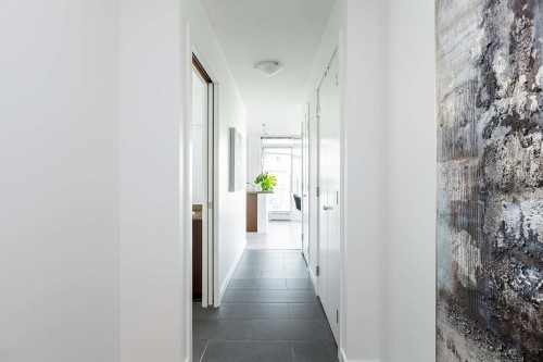 2708-688 Abbott Street, Vancouver, BC 