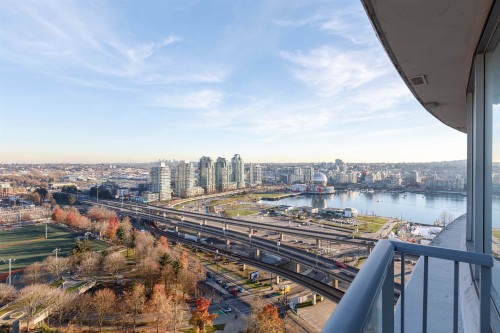 2708-688 Abbott Street, Vancouver, BC 