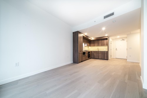 213-5212 Cambie Street, Vancouver, BC 