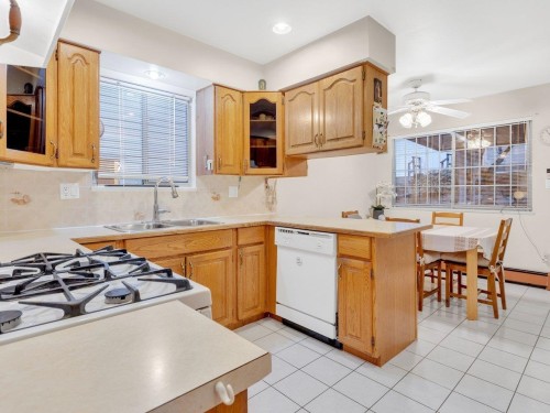 3288 5Th Avenue E, Vancouver, BC 