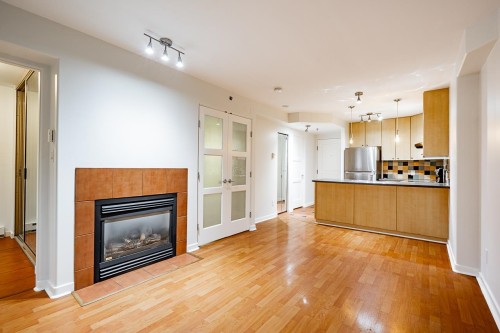 311-819 Hamilton Street, Vancouver, BC 