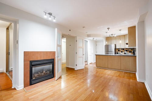 311-819 Hamilton Street, Vancouver, BC 