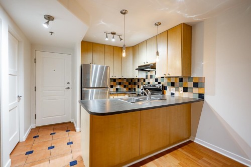 311-819 Hamilton Street, Vancouver, BC 