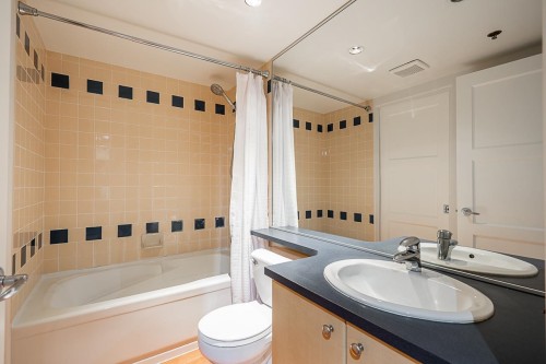 311-819 Hamilton Street, Vancouver, BC 