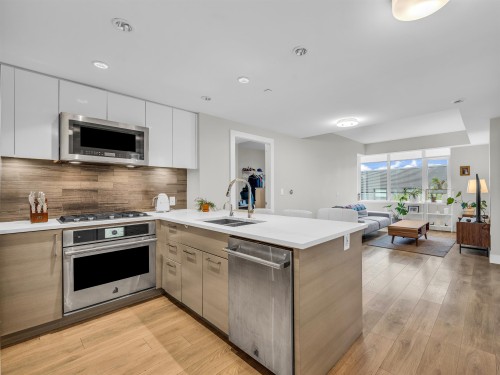 607-3451 Sawmill Crescent, Vancouver, BC 