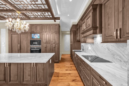 4691 Foxglove Crescent, Richmond, BC 