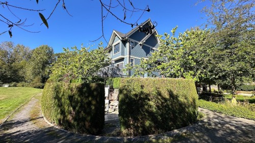 1101-8485 New Haven Close, Burnaby, BC 