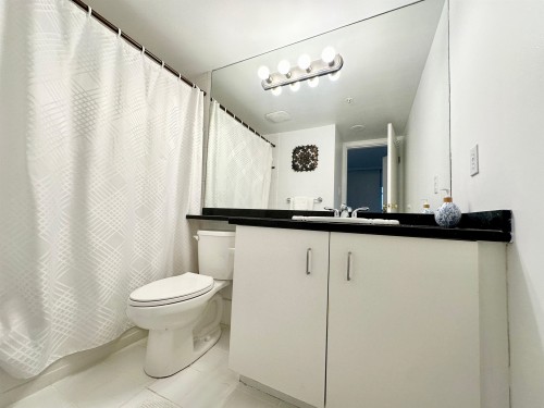 808-438 Seymour Street, Vancouver, BC 