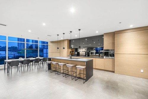 2607-2181 Madison Avenue, Burnaby, BC 