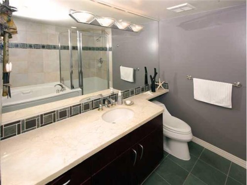 1807-198 Aquarius Mews, Vancouver, BC 