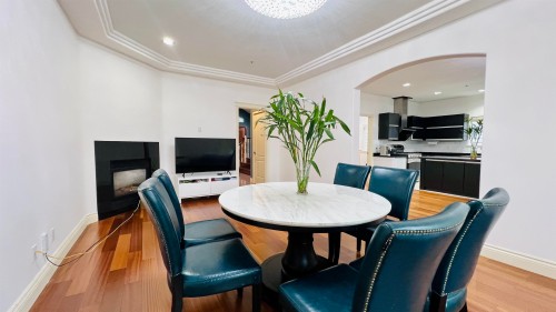 2813 21St Avenue W, Vancouver, BC 