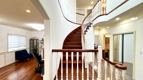 2813 21St Avenue W, Vancouver, BC 