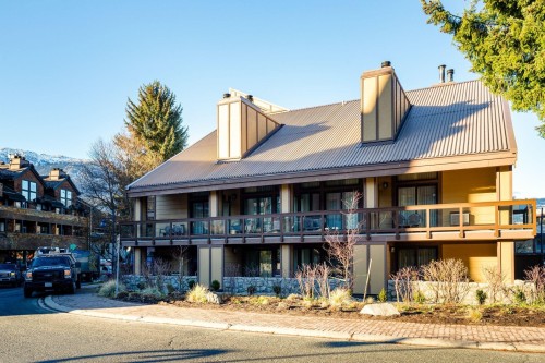 210-4420 Sundial Place, Whistler, BC 
