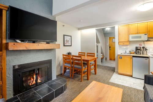 210-4420 Sundial Place, Whistler, BC 