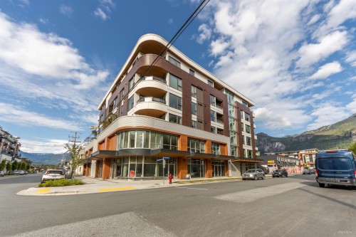 405-1365 Victoria Street, Squamish, BC 