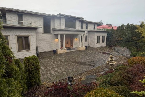 950 Greenwood Road, West Vancouver, BC 