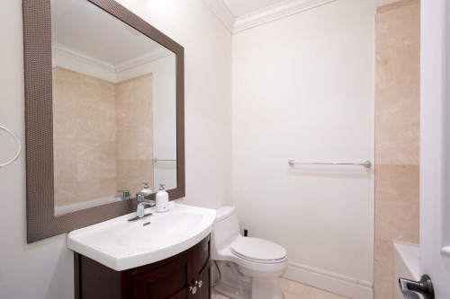 950 Greenwood Road, West Vancouver, BC 