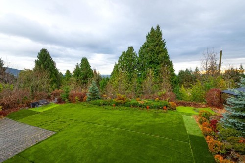 950 Greenwood Road, West Vancouver, BC 