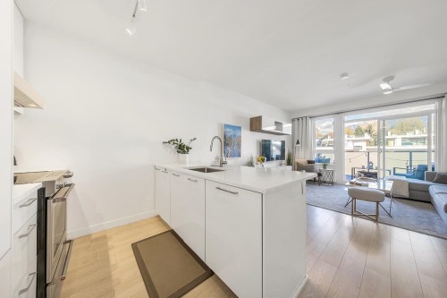 410-711 14Th Street W, North Vancouver, BC 