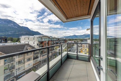 607-1365 Victoria Street, Squamish, BC 