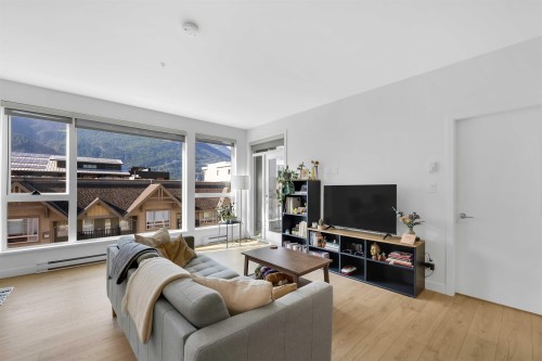 607-1365 Victoria Street, Squamish, BC 