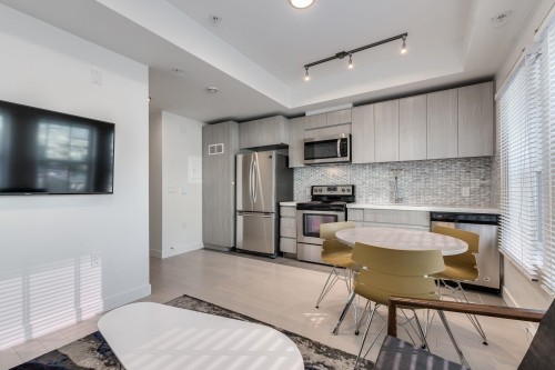 102-1431 Haro Street, Vancouver, BC 