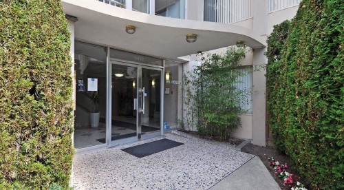 104-6450 Boulevard E, Vancouver, BC 