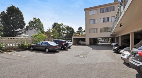 104-6450 Boulevard E, Vancouver, BC 