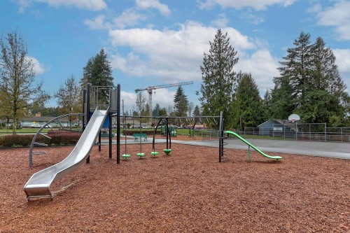 1202-11980 222 Street, Maple Ridge, BC 