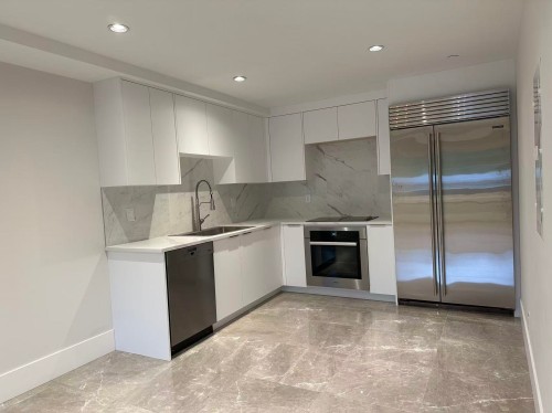 12Xx Fulton Avenue, West Vancouver, BC 