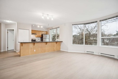 305-1688 Cypress Street, Vancouver, BC 