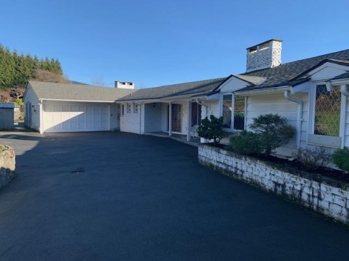 805 Eyremount Drive, West Vancouver, BC 