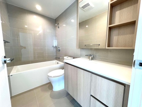 2406-618 Carnarvon Street, New Westminster, BC 